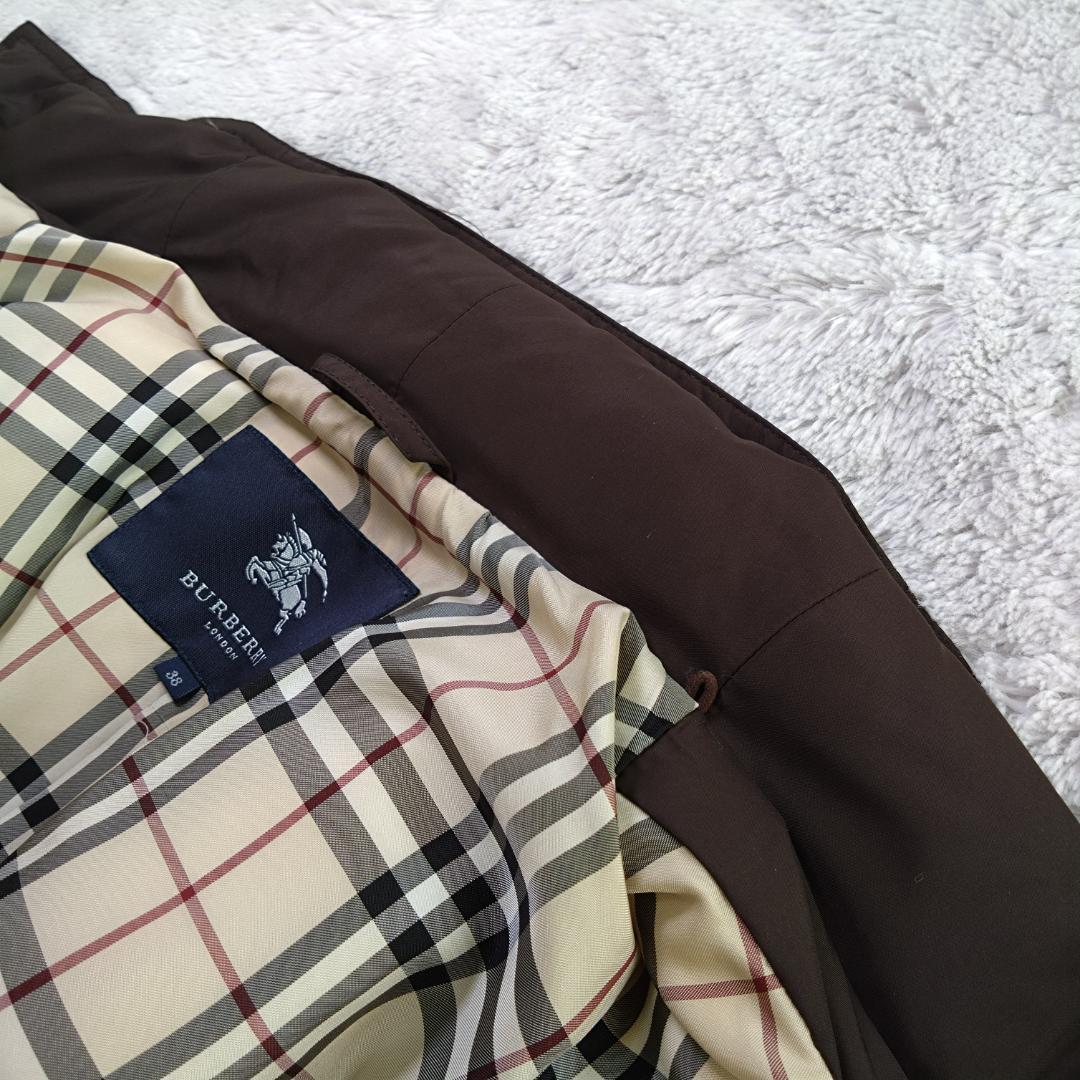 バーバリーロンドン　ダウンJK　38　ノバチェック　ラビット 三陽商会 シンプル