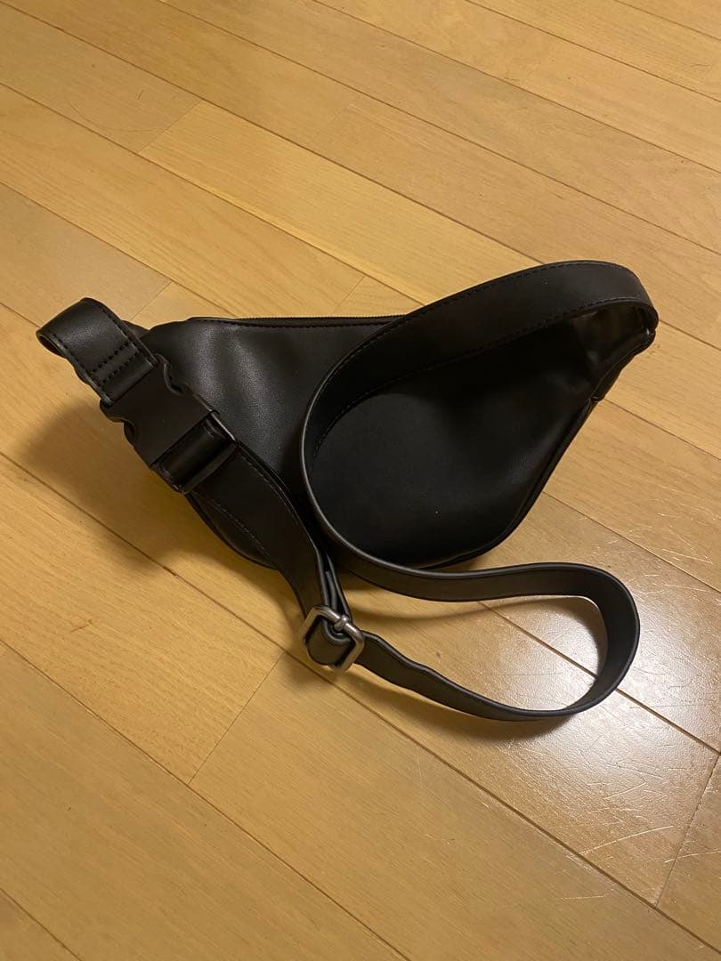 DIESEL ボディ バッグ ブラック