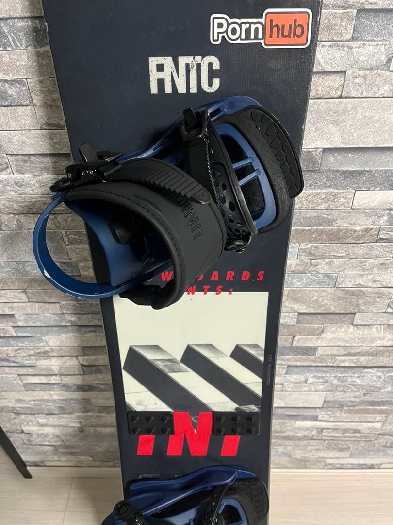 まろの助　FNTC TNTスノーボード