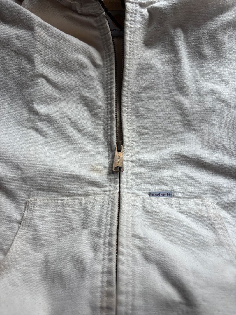 Carhartt ホワイト ジップアップジャケット