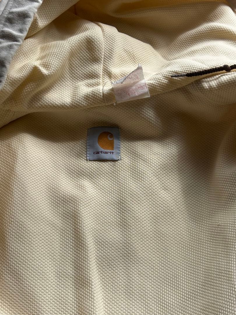 Carhartt ホワイト ジップアップジャケット