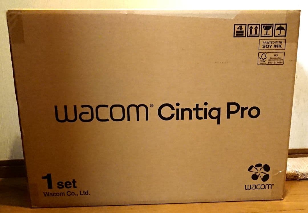 【新品未開封】ワコム Wacom Cintiq Pro 22 おまけ付き