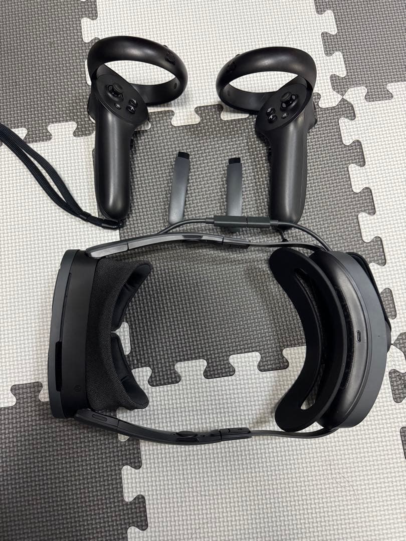 VIVE XR Elite +VIVEデラックスパック+フルフェイストラッカー