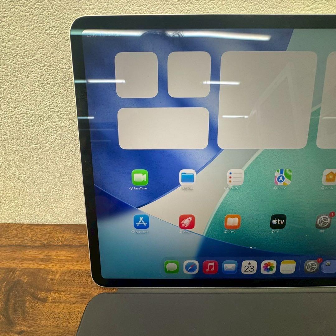 iPad Pro 12.9インチ 第3世代 64GB MTEM2J/A 極美品