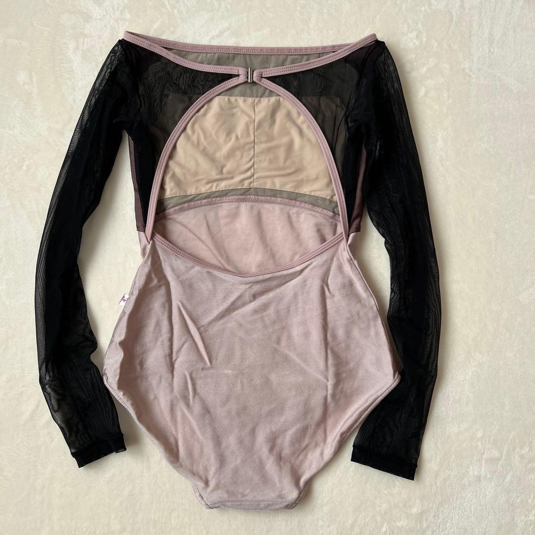 unoa レオタード Mサイズ