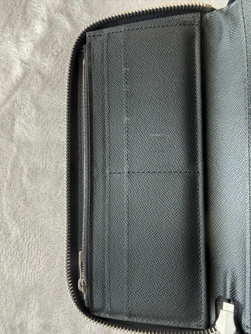 ルイヴィトンM30569 タイガ ジッピーウォレットヴェルティカル 長財布