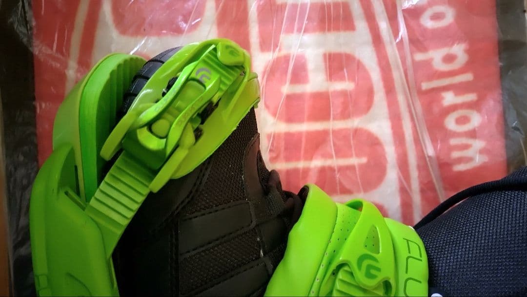 FLUX F.T.M. ビンディング サイズL グリーン バインディング