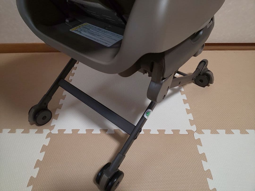 Combi プーさん ハイローチェア