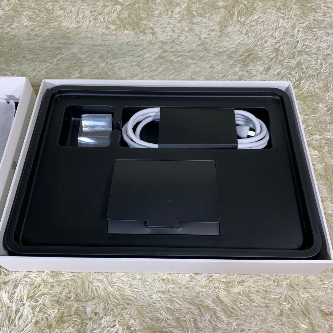 MacBook本体 Apple MacBook Air 13-inch 2015 A1466 i5