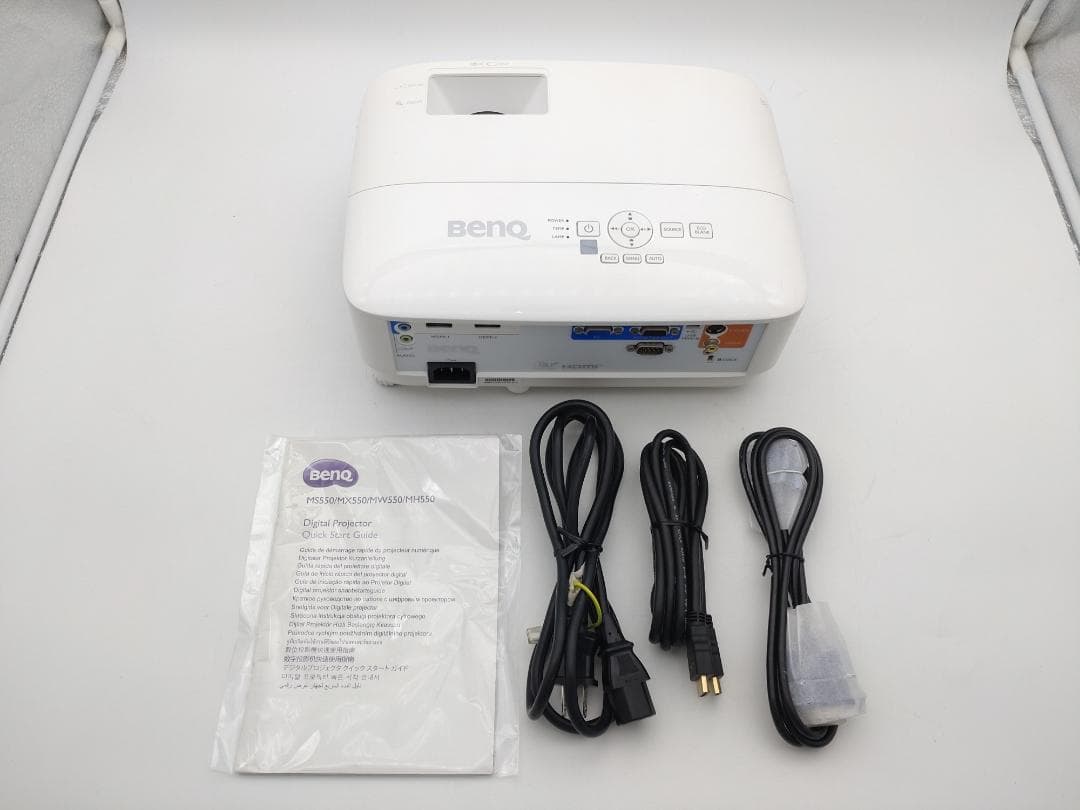 【中古品」BenQ ベンキュー プロジェクター MW550 リモコン付