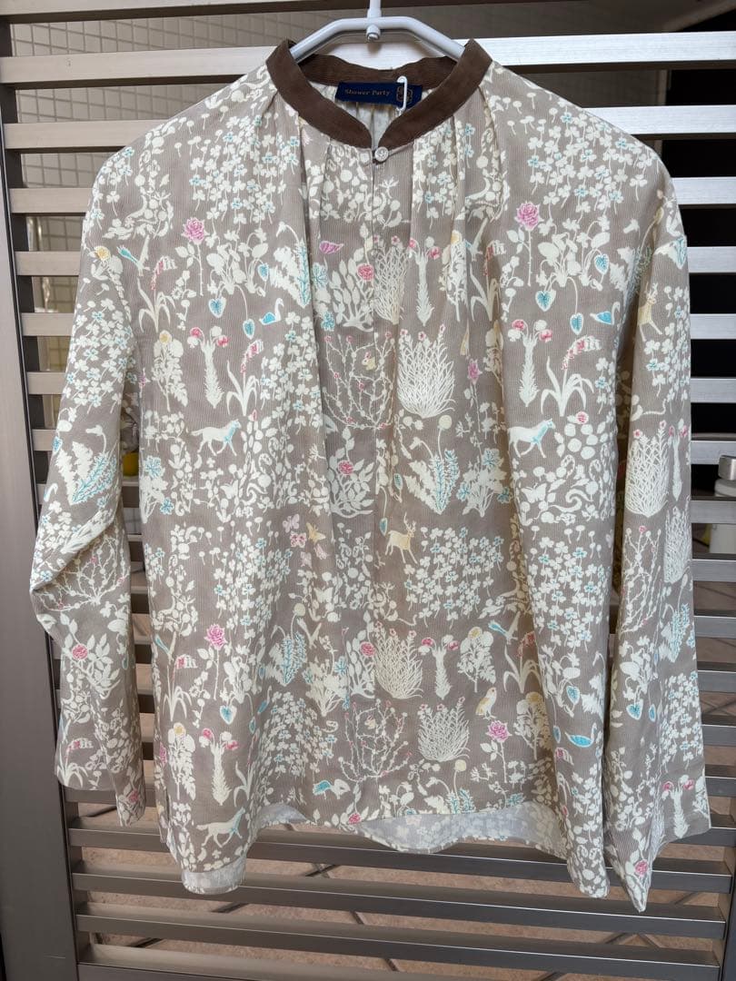 ブラウス リバティ ヨシエ シャワーパーティー ニーム ホビーラ アフタヌーン