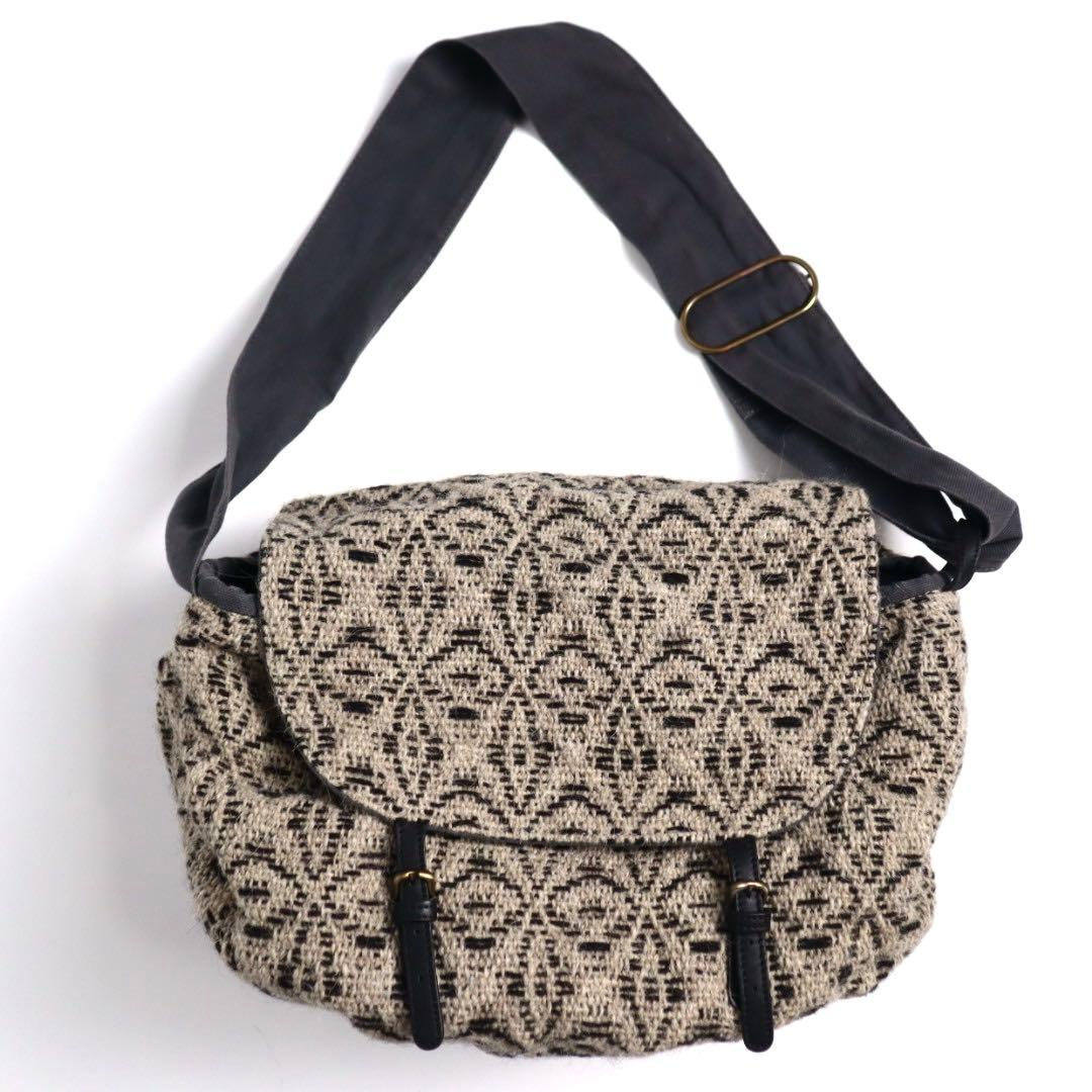 maria la rosa イタリア製 ウール メッセンジャーバッグ