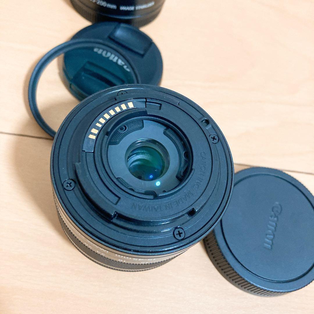 ミラーレス　ダブルレンズキット　eos kiss m 【値引き不可】