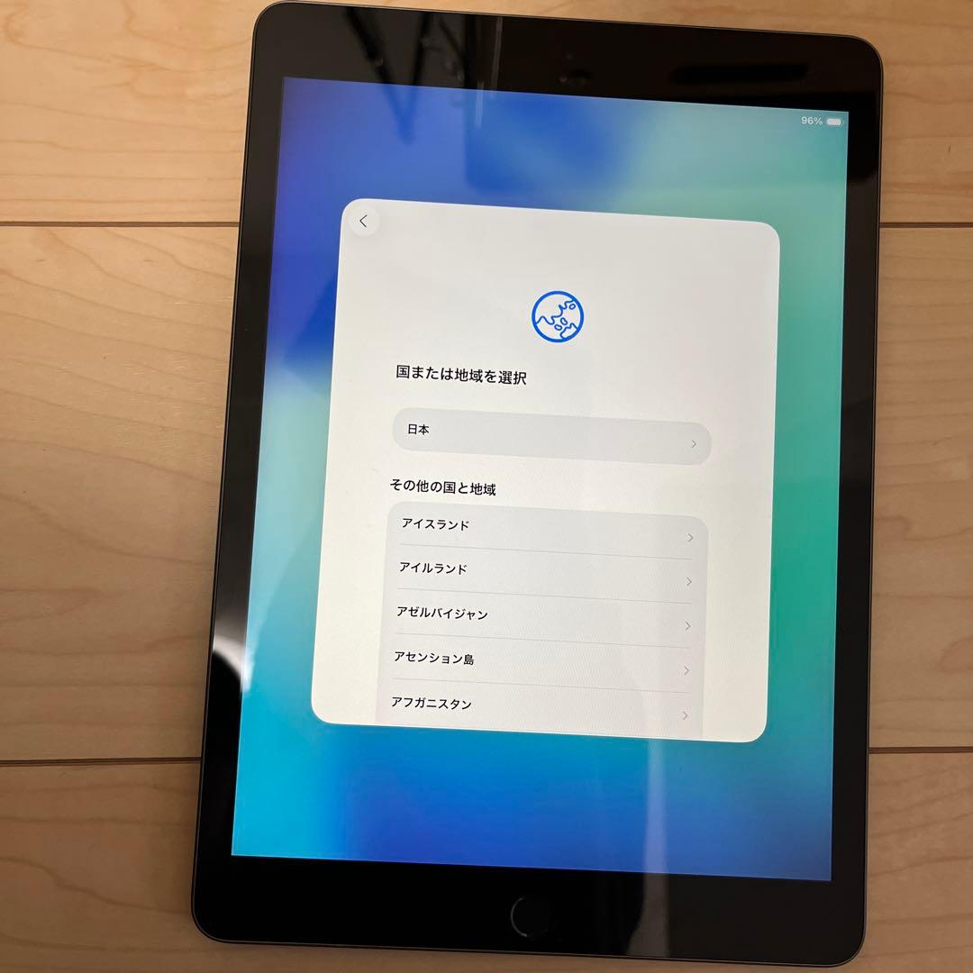 Apple iPad9世代　スペースグレー