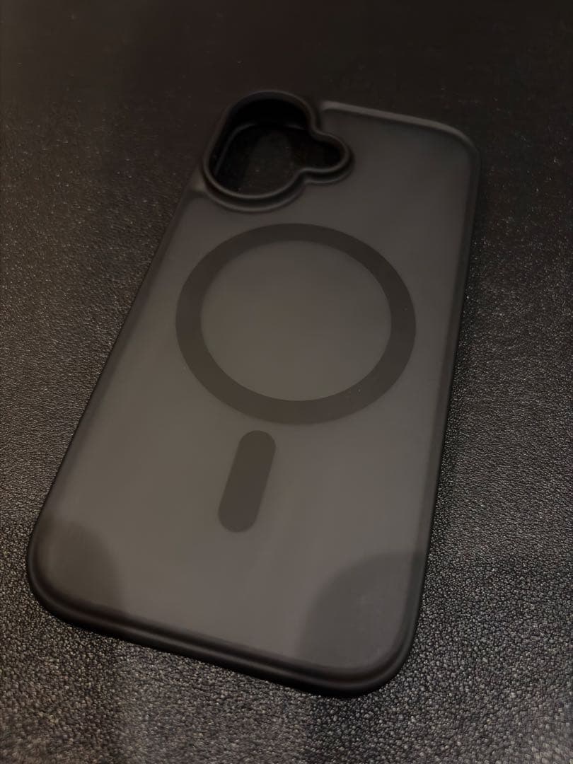 Apple iPhone 16 ブラック 128GB バッテリー100%