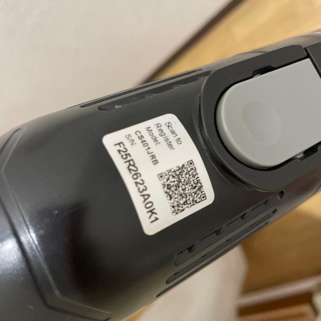 送料込　メルカリ市中のみ出品　Shark スティッククリーナー 本体 充電器付き