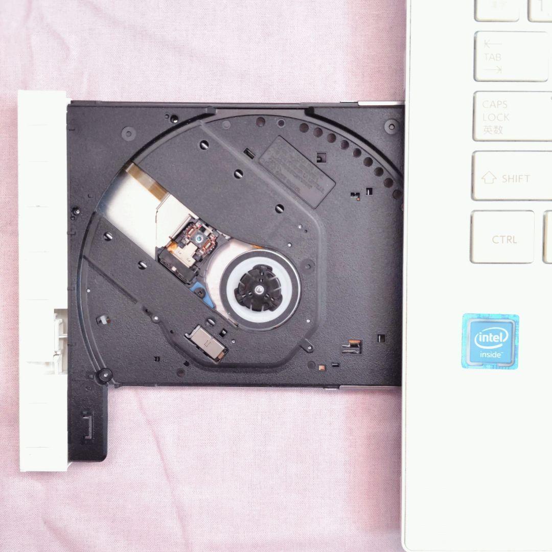 設定済みでサクサク動くSSD⭐大人気白ノートパソコン⭐WEBカメラ⭐社会人・学生