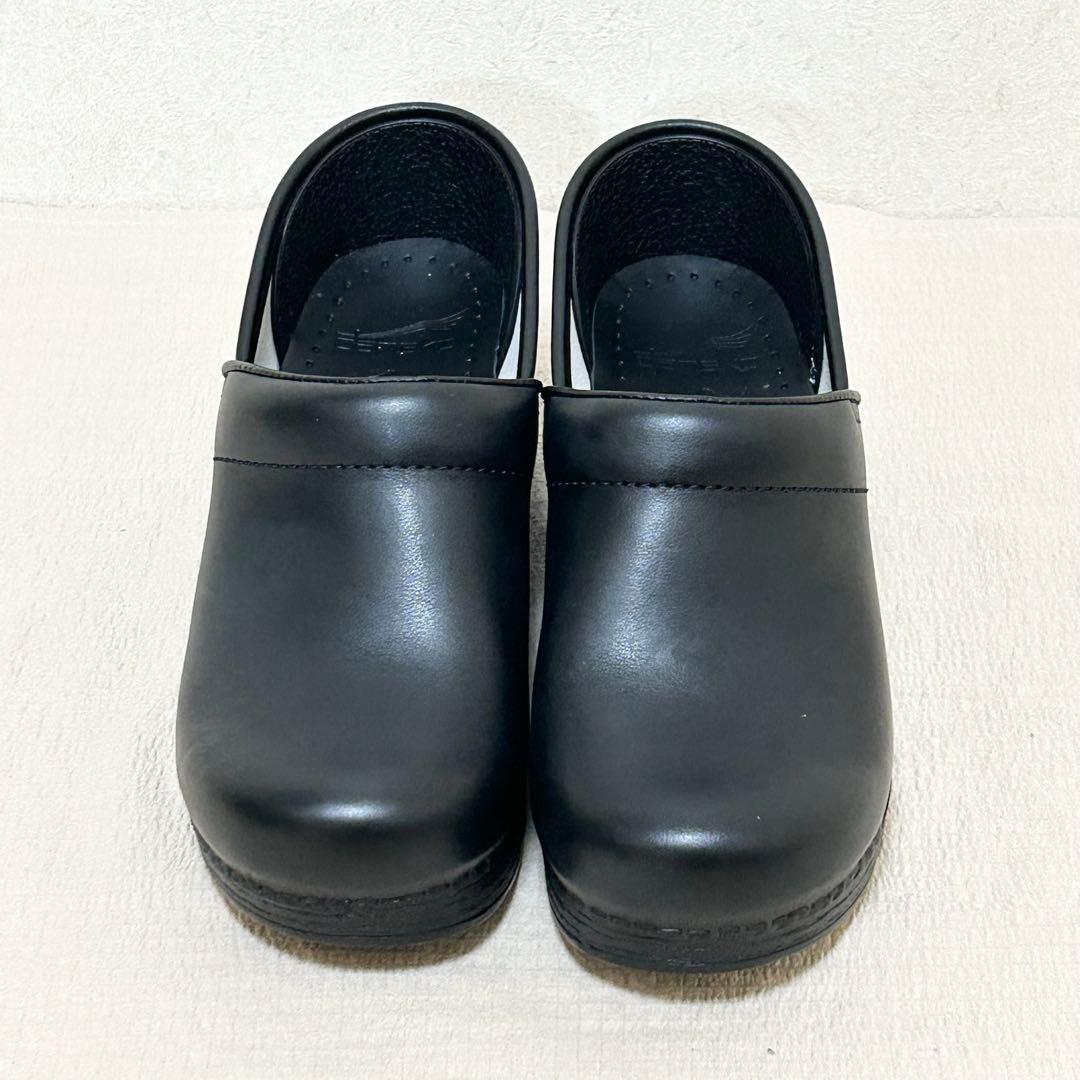 ✨未使用✨ 【dansko】 プロフェッショナ ルクロッグサンダルオールレザー