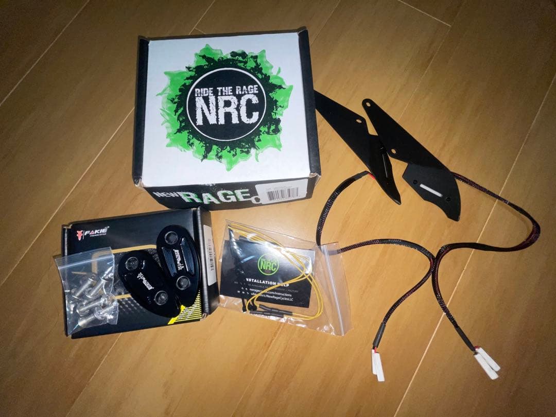 CBR1000RR SC77フロントLEDウインカー 移設 ニューレイジサイクル