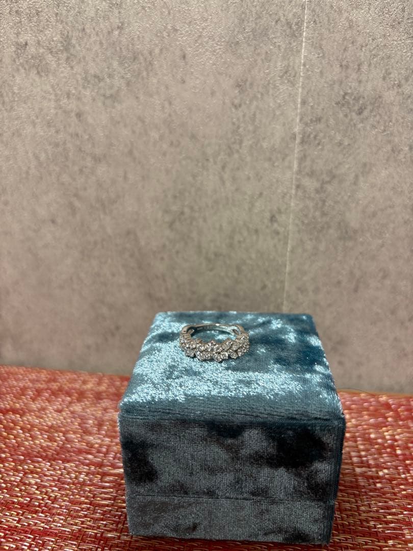 櫻井彩子ケテル ハーフエタニティ ダイヤモンドリング12号