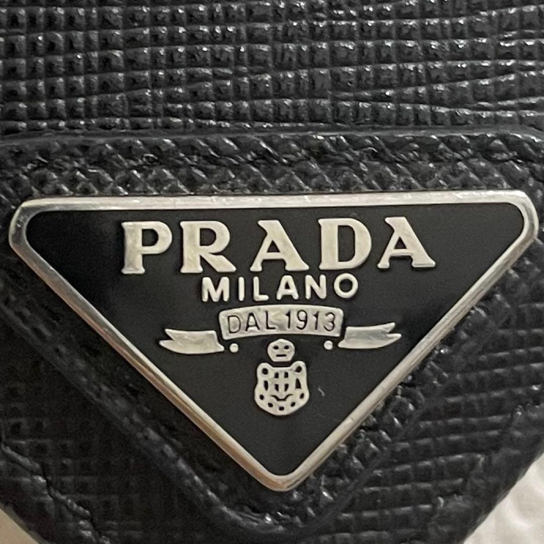【最終値下げ】PRADA マネークリップ(財布)