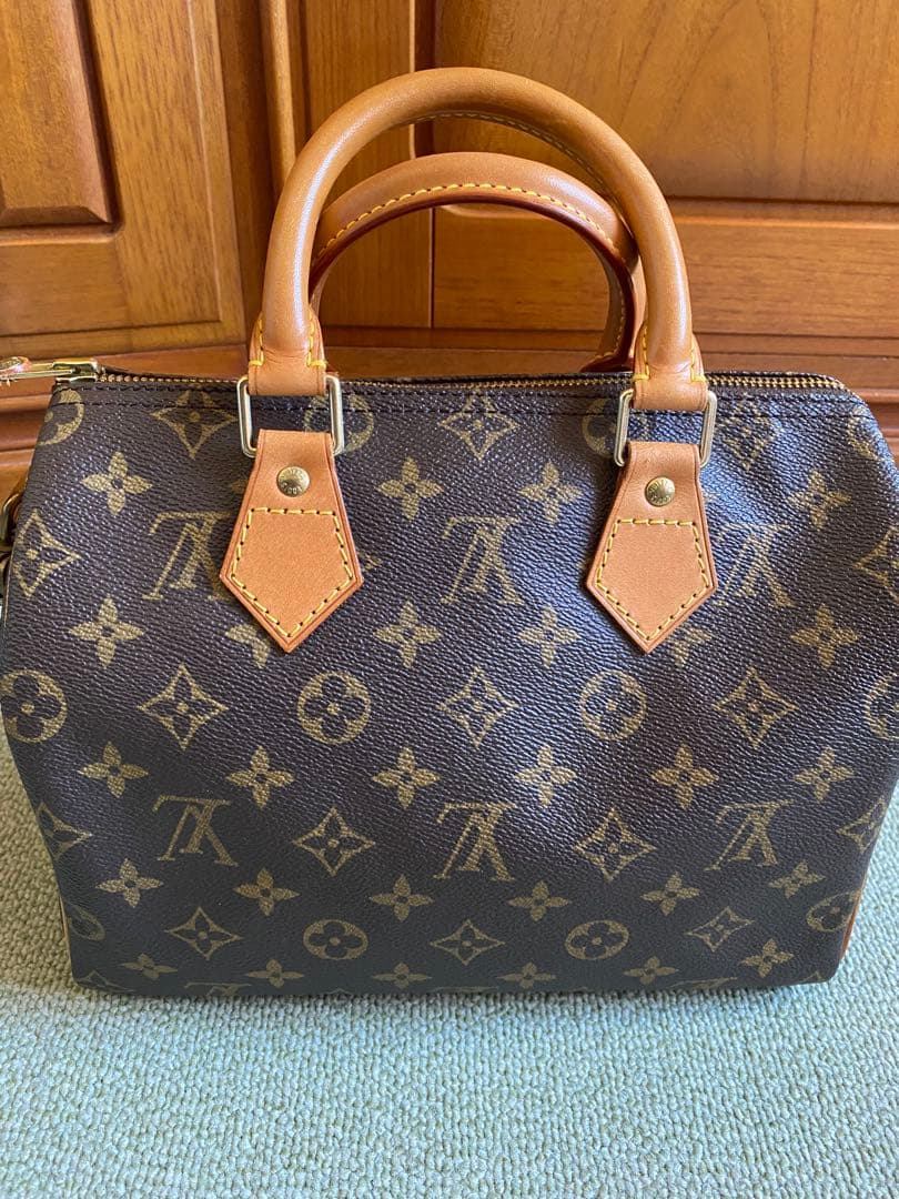 Louis Vuitton モノグラムバッグ(スピーディー25)