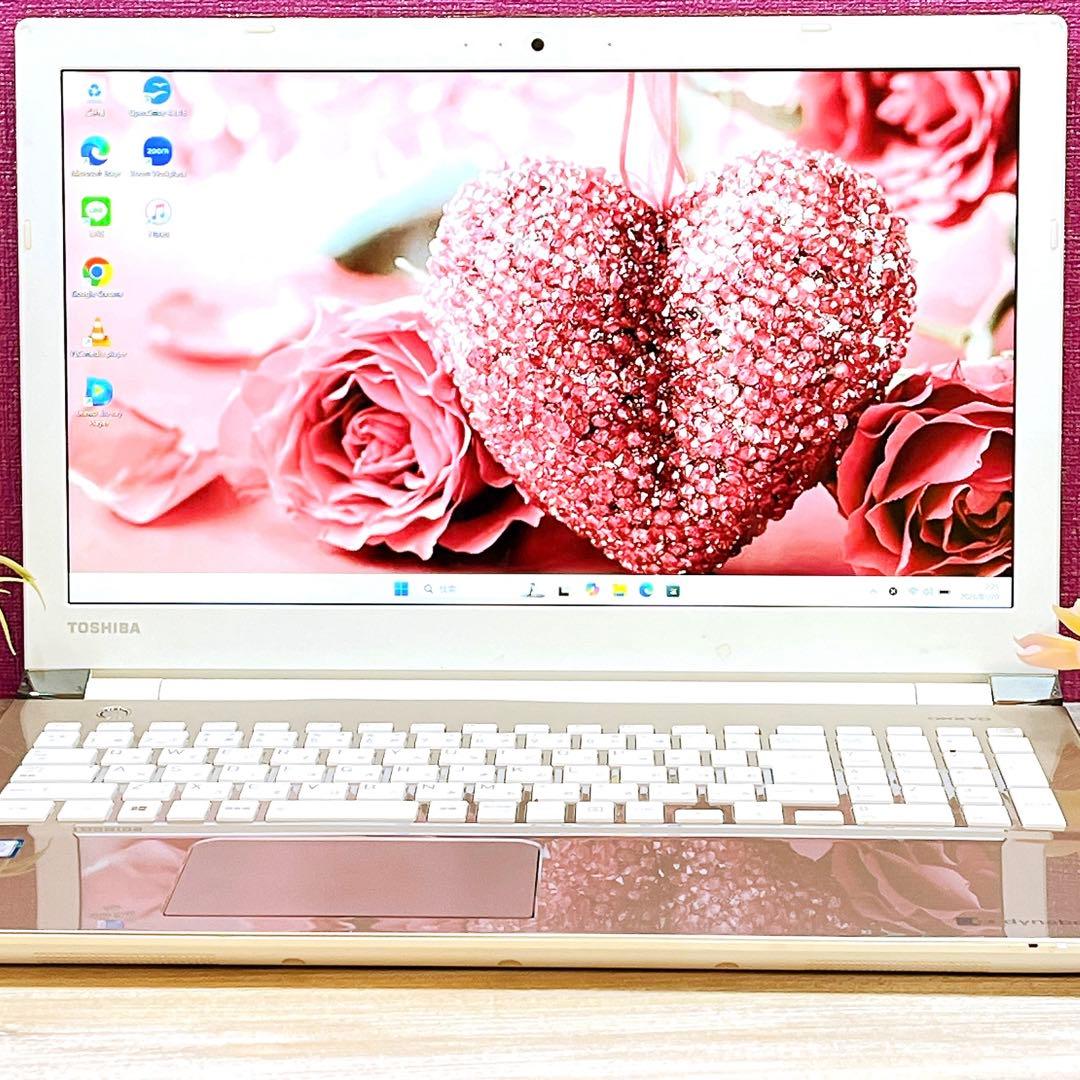 Windowsノート本体 dynabook Core i3 HDD1TB 8GB Win11