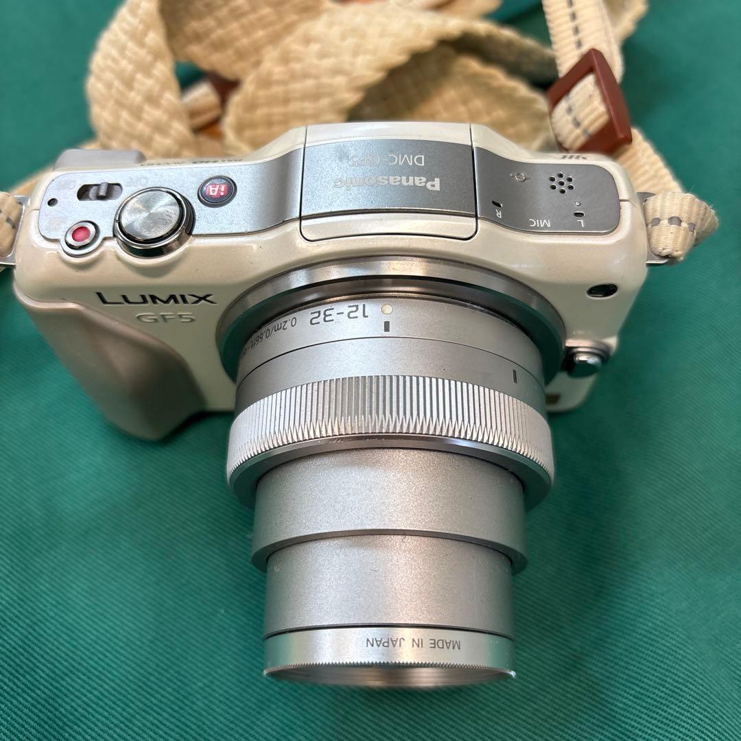Panasonic DMC-GF5 ホワイト 12-32mm