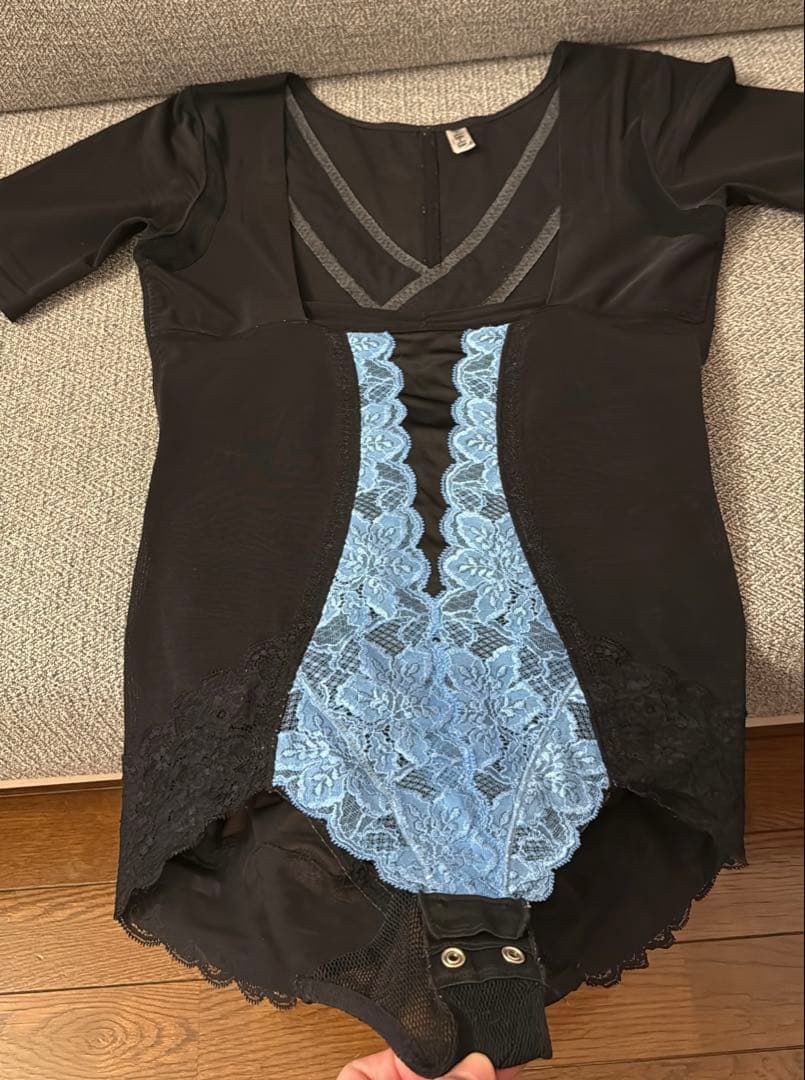 グラントイーワンズ ボディスーツ 95ララ 袖付き ボディスーツ(補正下着)