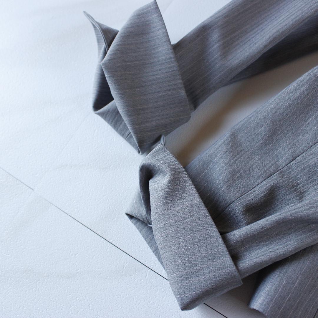 【大きいサイズ】23区 パンツスーツ グレー 48 1B ストライプ