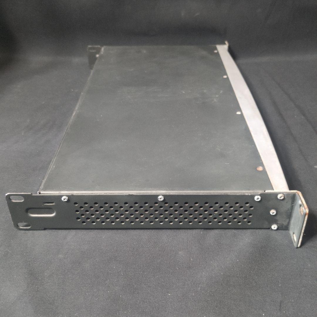 アンプ BEHRINGER EPQ304 EUROPOWER