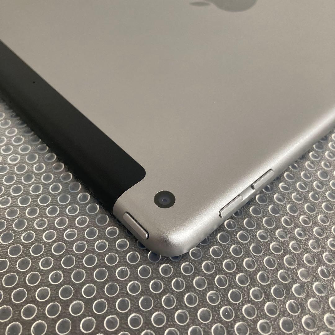 2851【早い者勝ち】美品☆電池最良好☆iPad5第5世代32GB SIMフリー