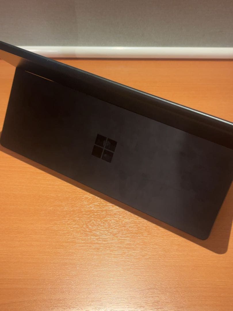 Microsoft Surface Pro X 本体