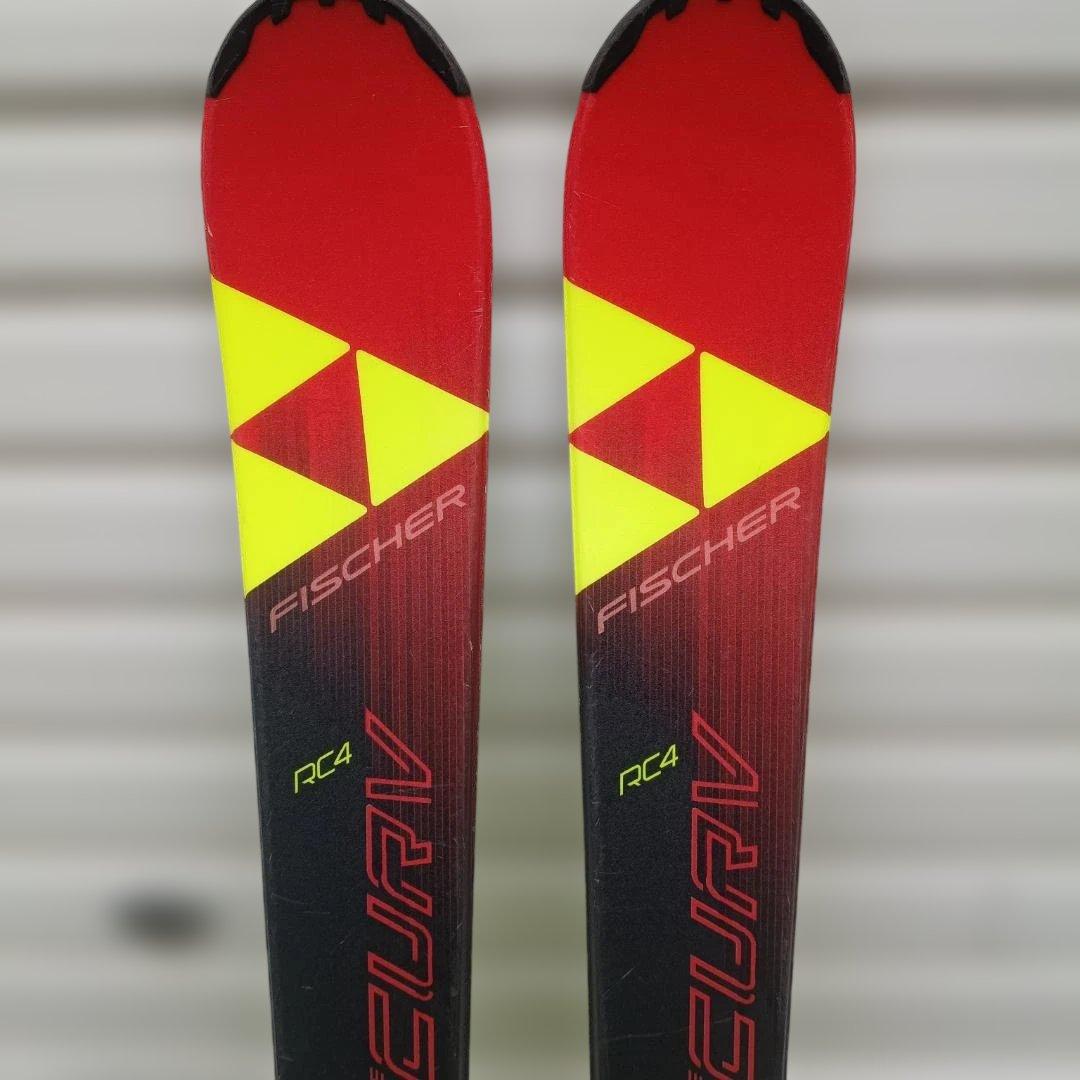 FISCHERフィッシャー RC4 THE CURV 130 ジュニア用スキー板