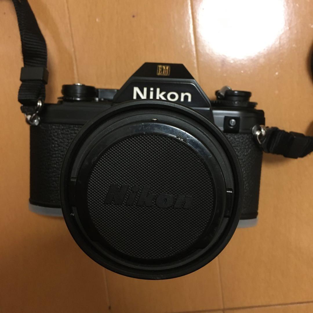 Nikon EM フィルムカメラ NIKON 35mm F2.5レンズ付き