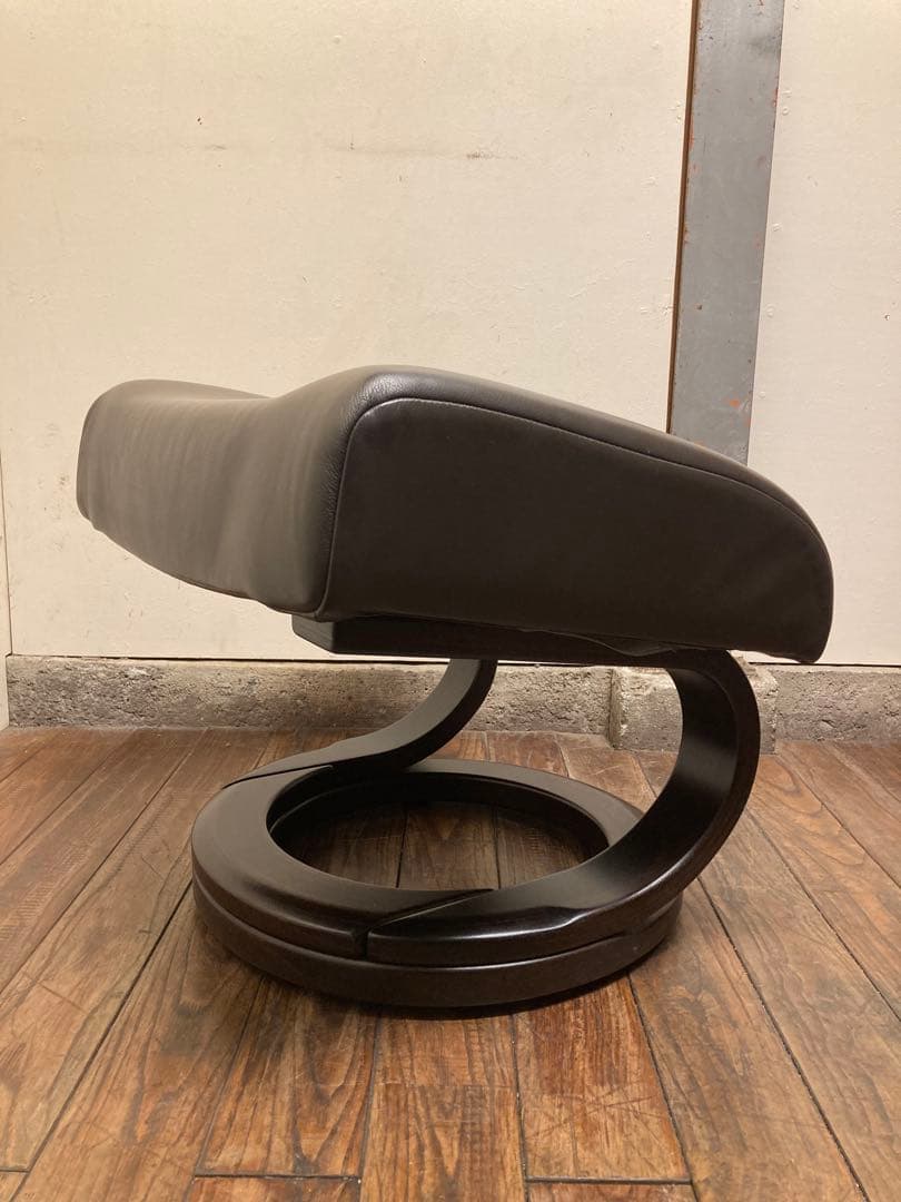 ドイツ himolla ヒモラ社製 本革リクライニングチェア&オットマンセット