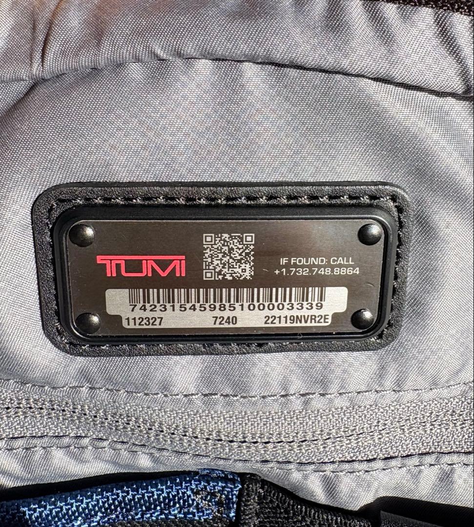 TUMI カモフラージュ柄　トートバッグ