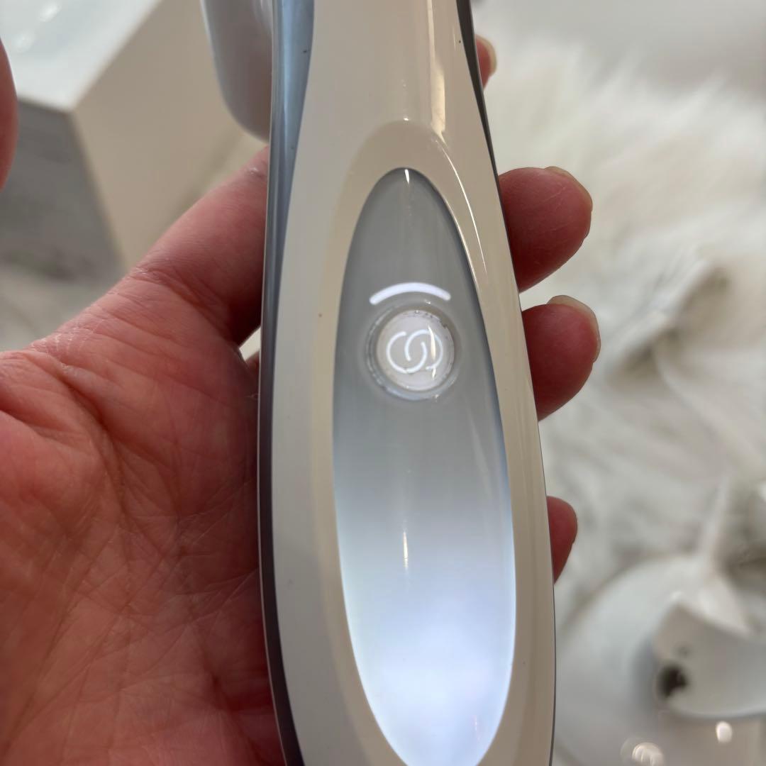 ニュースキン genLOC LumiSpa（ルミスパ）美顔器