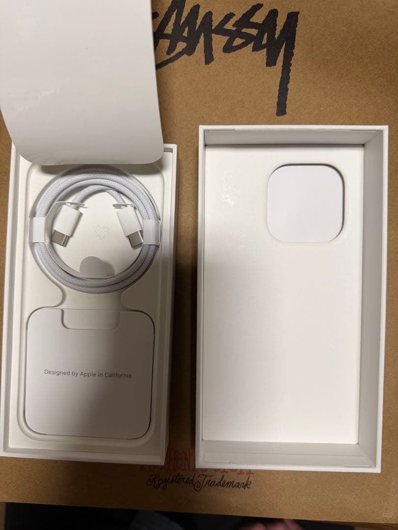 iPhone スマートフォン本体