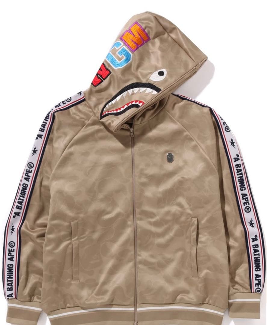 エイプ　ソリッドカモ・リラックスフィット・シャーク・フルジップ・フーディー