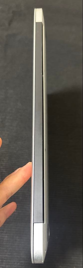 MACBOOK AIR 2017 5/8/128 office付き