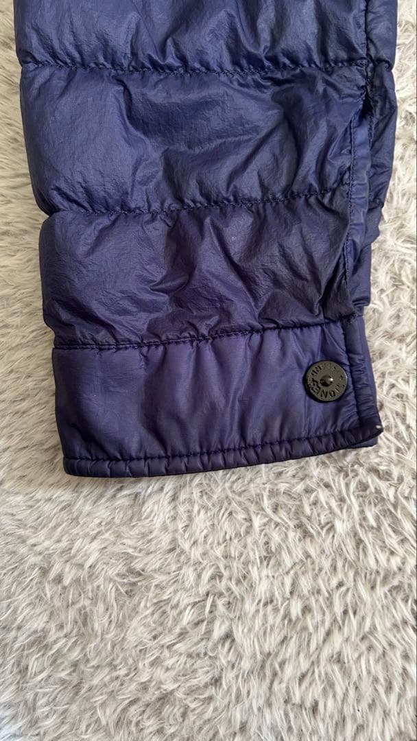 【正規品】Stone  ストーンアイランド　ネイビーダウンジャケット
