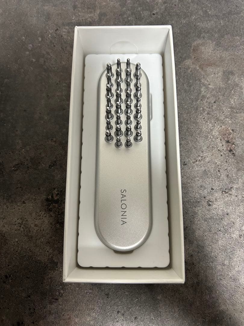 【準新品・動作確認済み】サロニア　電気リフトブラシ