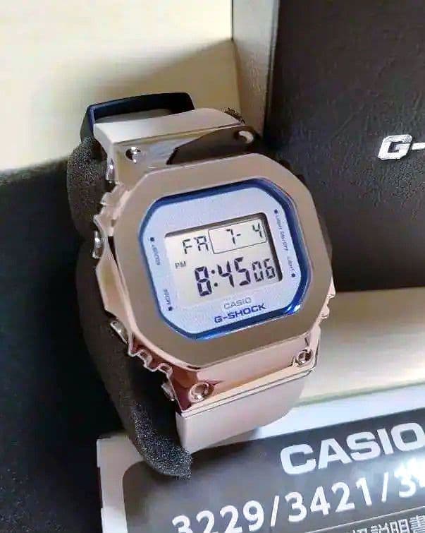 【未使用】カシオ CASIO G-SHOCK GM-S5600LC　ホワイト