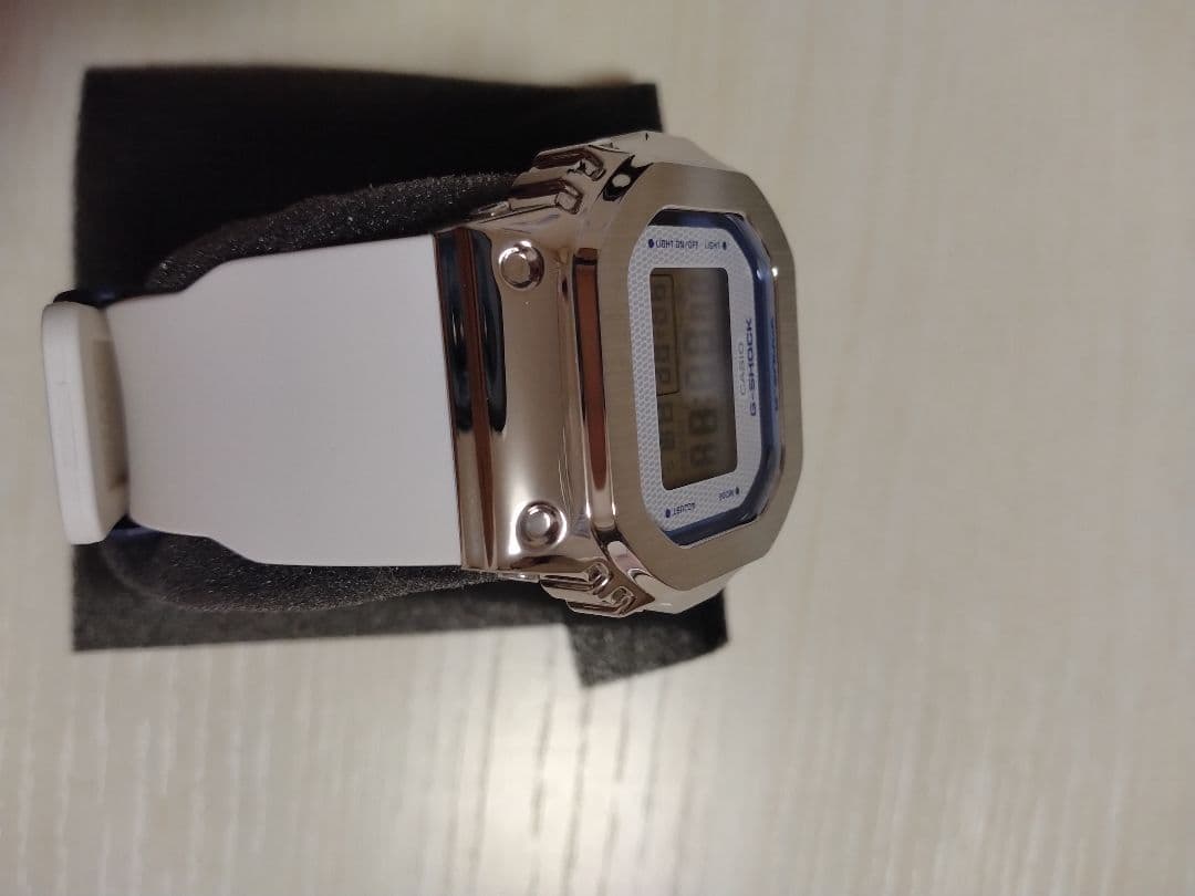 【未使用】カシオ CASIO G-SHOCK GM-S5600LC　ホワイト