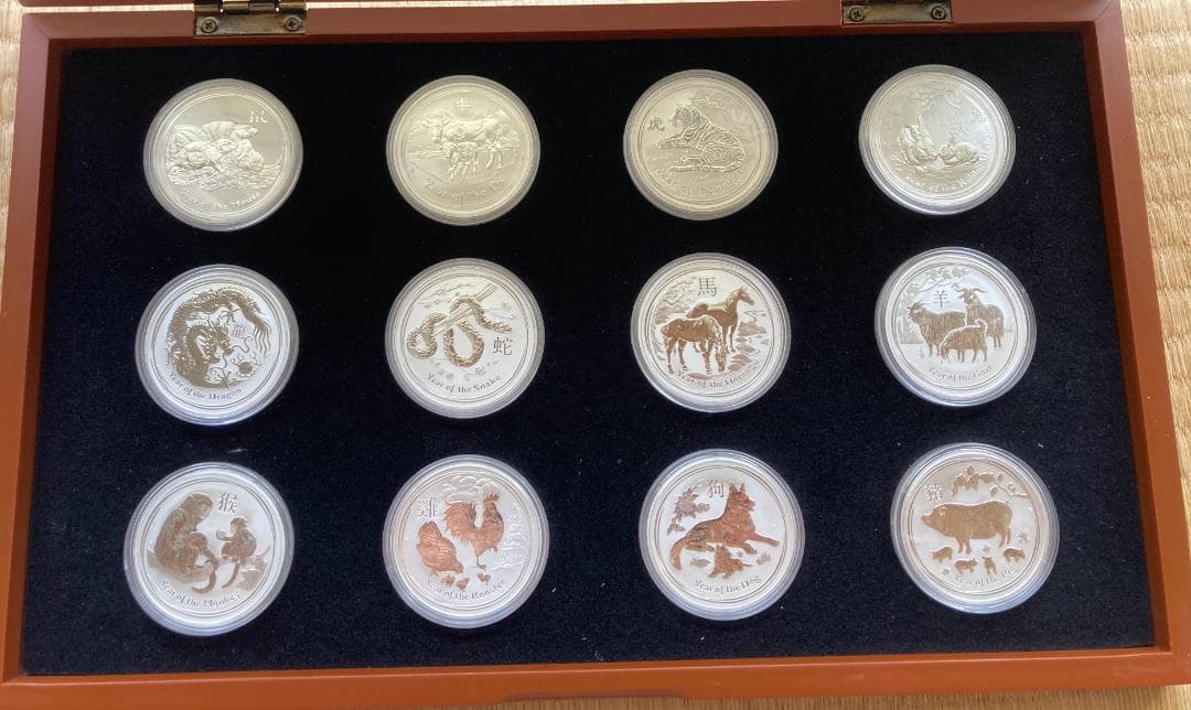 オーストラリア銀貨　干支シリーズ２ 2008-2019年　12枚　木製展示用箱付
