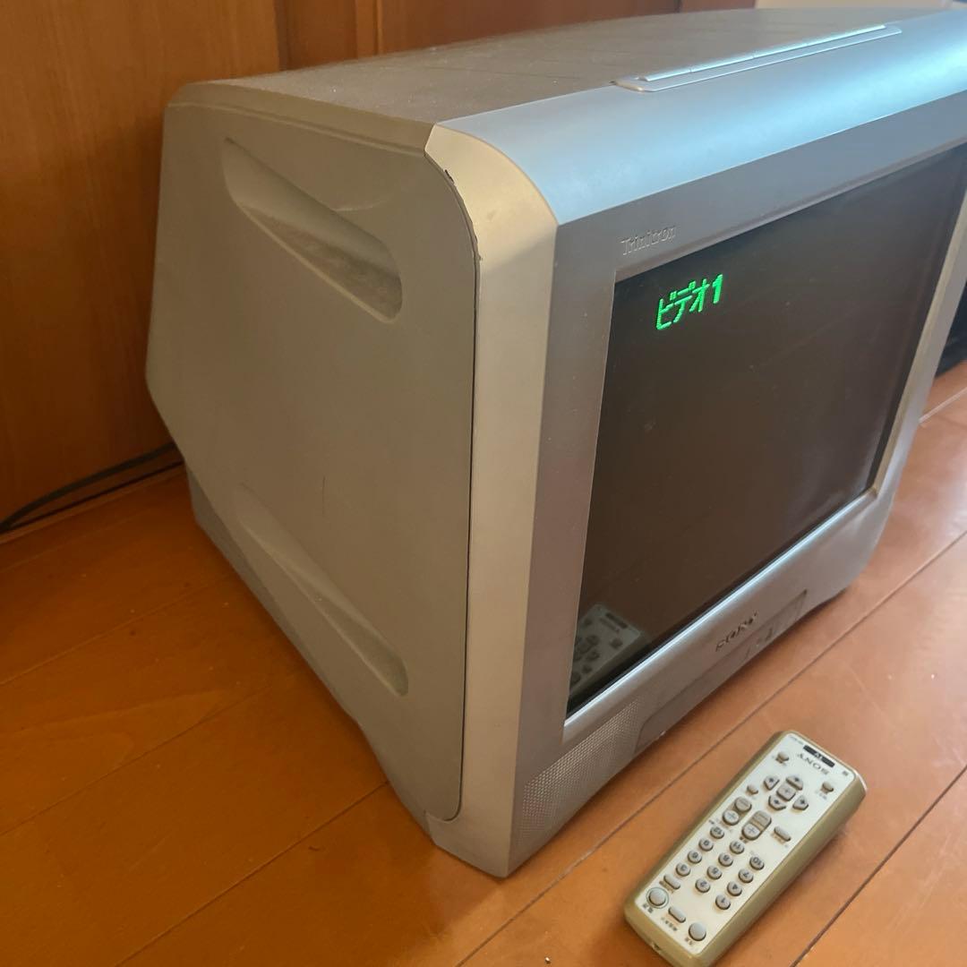 2004年製SONYトリニトロン14型ブラウン管テレビ