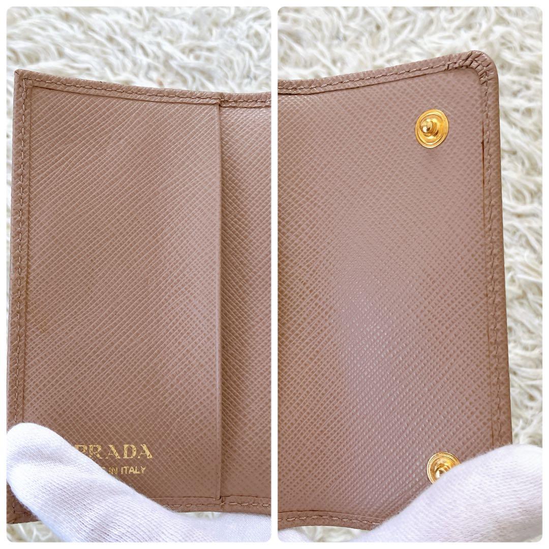 美品✨ギャランティ箱付 プラダ サフィアーノ キーリング付4連キーケースベージュ