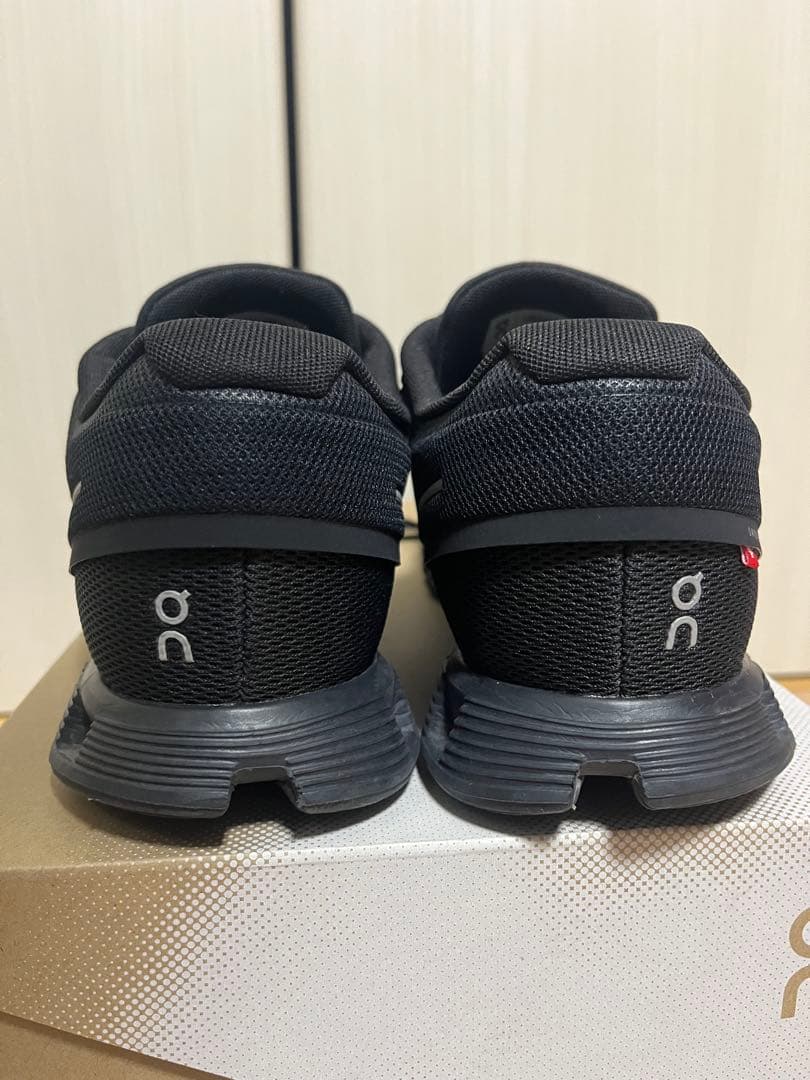 on cloud5 ブラック28cm