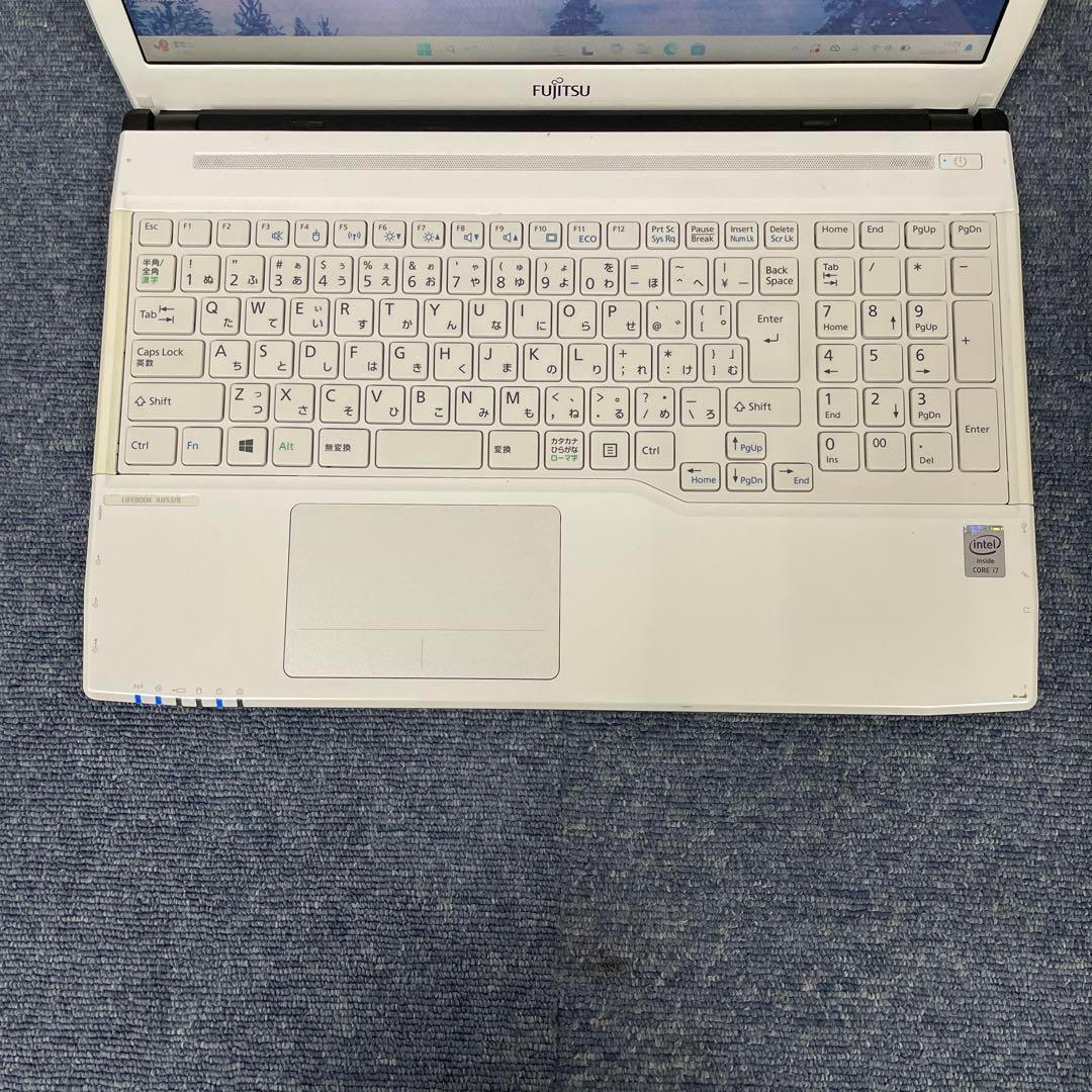 富士通ノートパソコン　Windows11 オフィス 　爆速SSD　初期設定済み